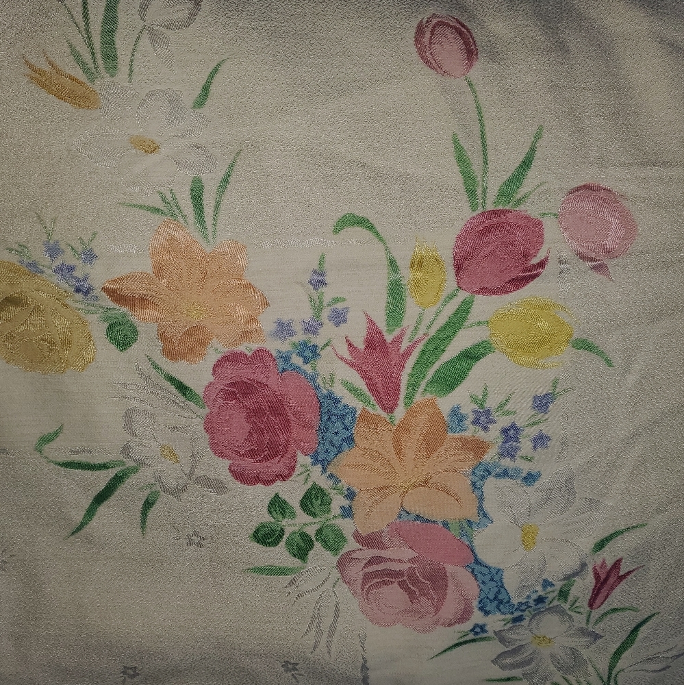 Incredible Tablecloth 132" X 66" Spring Colors Soft Silky Feel